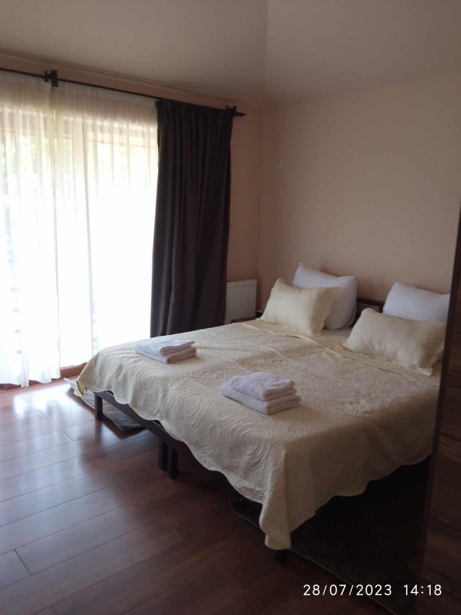Phudze Hotel Telavi Exterior photo